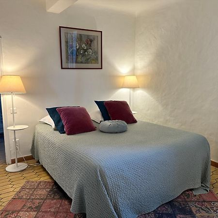 Chambre D'Hote La Beaudine Forcalquier Exteriér fotografie