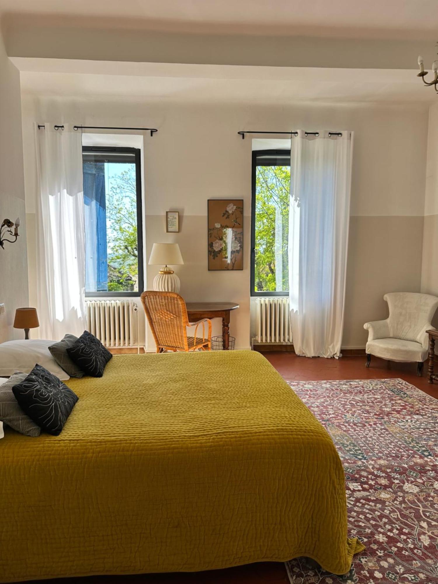 Chambre D'Hote La Beaudine Forcalquier Exteriér fotografie