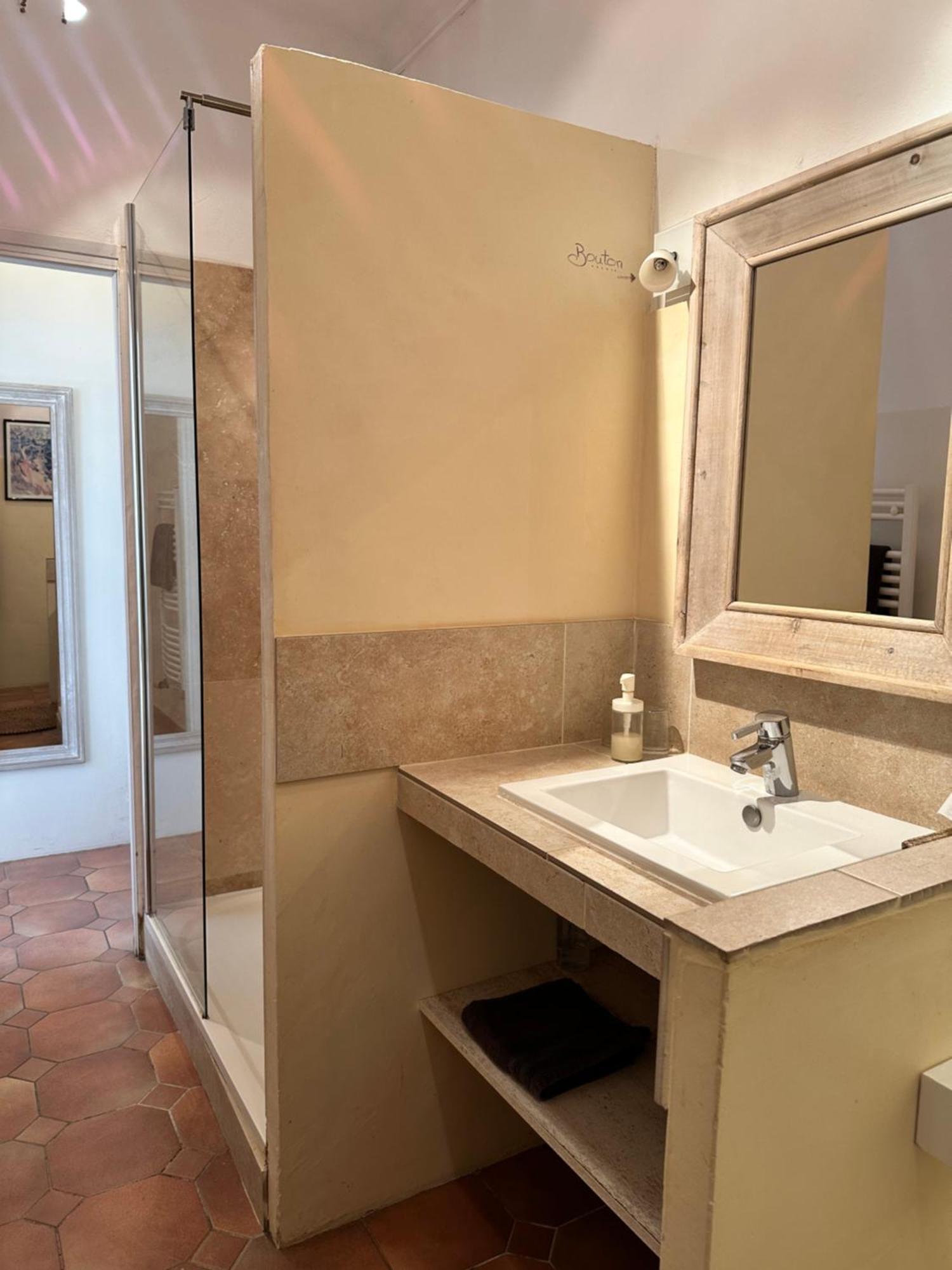 Chambre D'Hote La Beaudine Forcalquier Exteriér fotografie